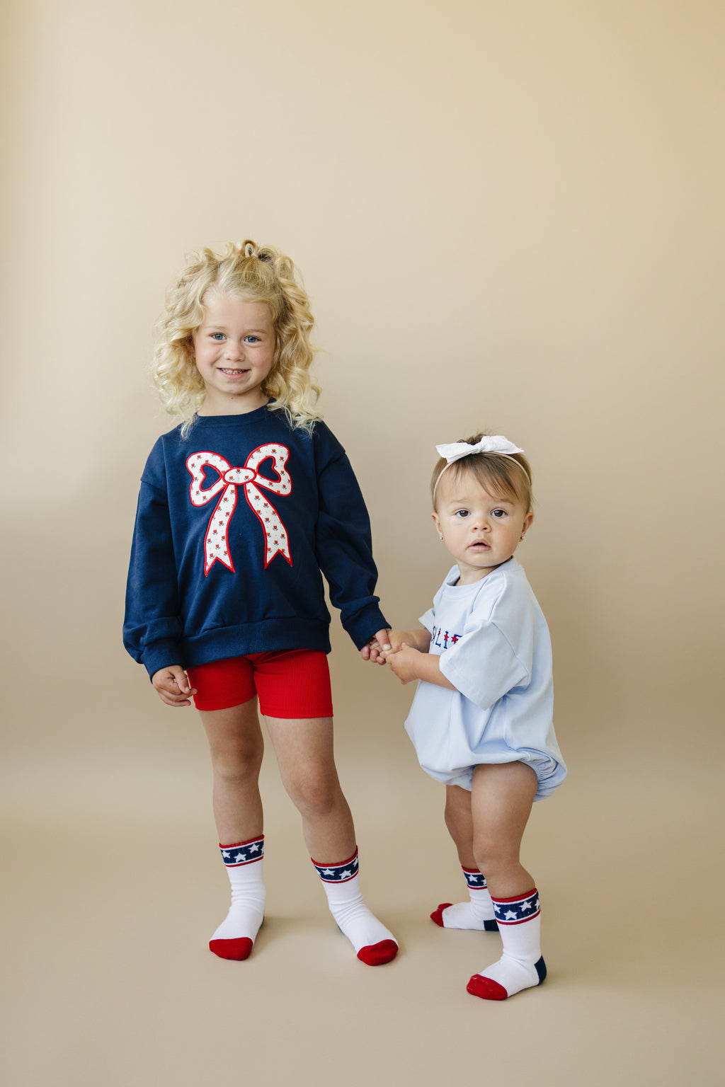 Tulip Bow Applique Crewneck Sweatshirt